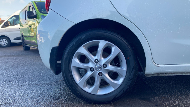 Nissan Micra 1.2 Acenta 5dr CVT Petrol Hatchback